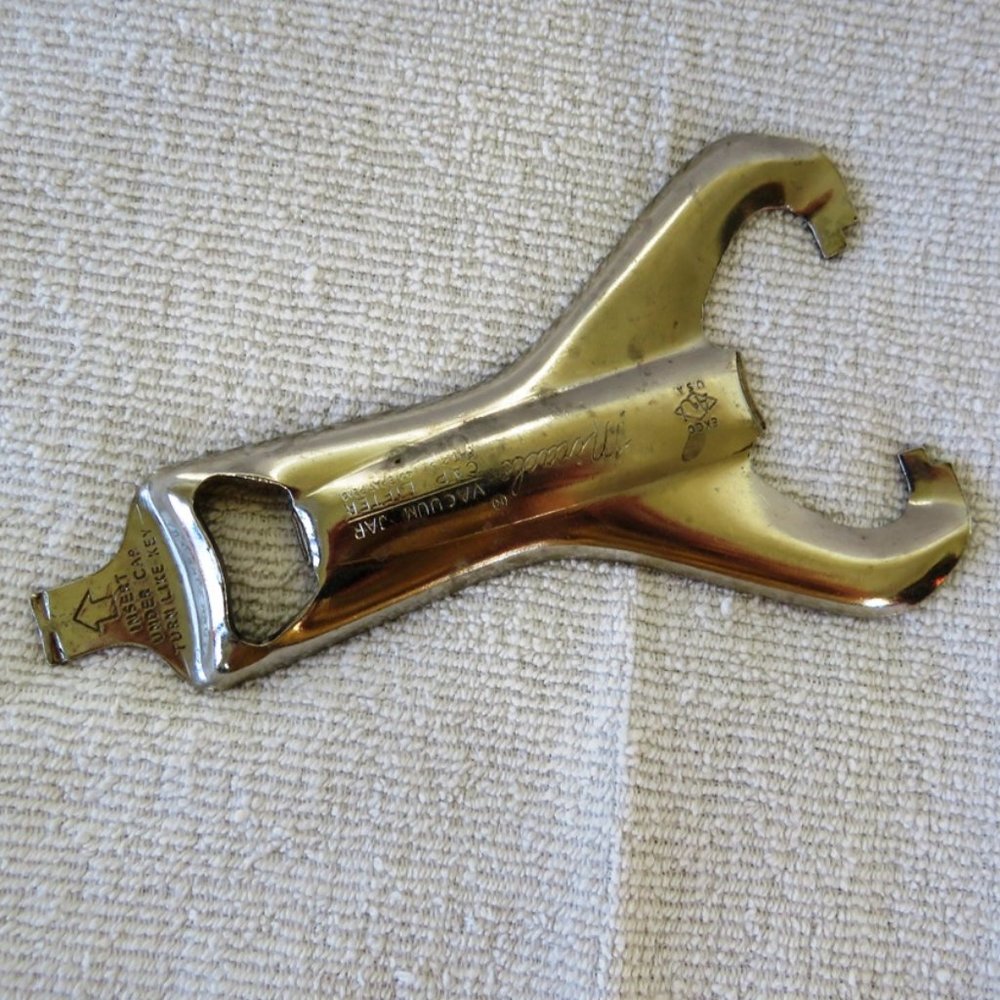 Ecko Miracle Vacuum Jar Cap Lifter - Vintage -- Great gift for the home canner!